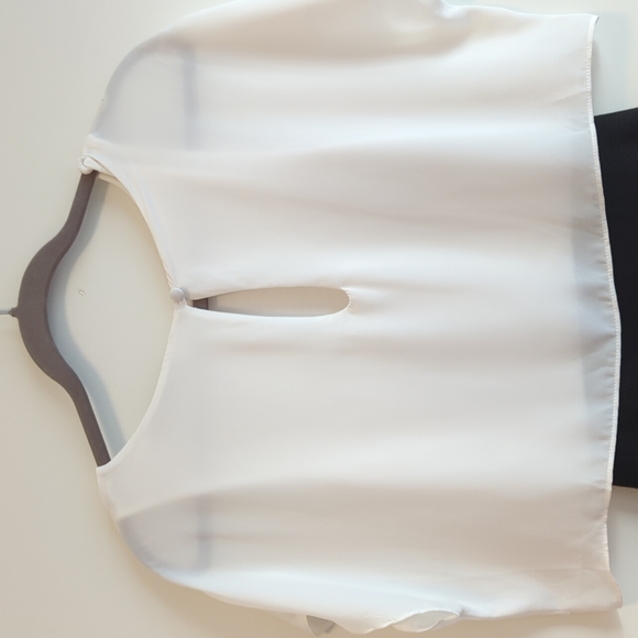 Lulu's black and white midi dress - Picture 6 of 9